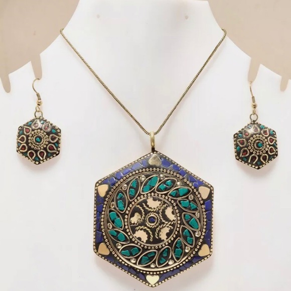 Crushed Turquoise Lapis Lazuli Turkish Brass Pendant Necklace & Earrings - Picture 4 of 4